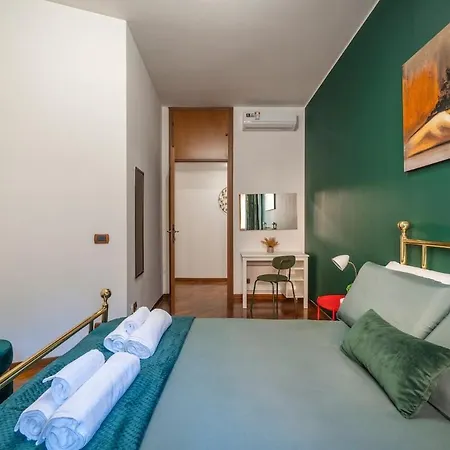 3 Spacious Bedrooms Apartamento *