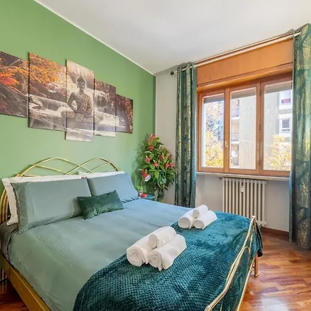 3 Spacious Bedrooms *